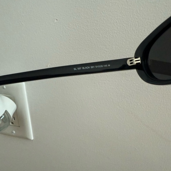 Saint Laurent Classic Black Sunglasses main image 8